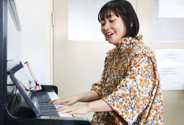 近藤夏子ってどんな人？経歴やWikiプロフィールまとめ
